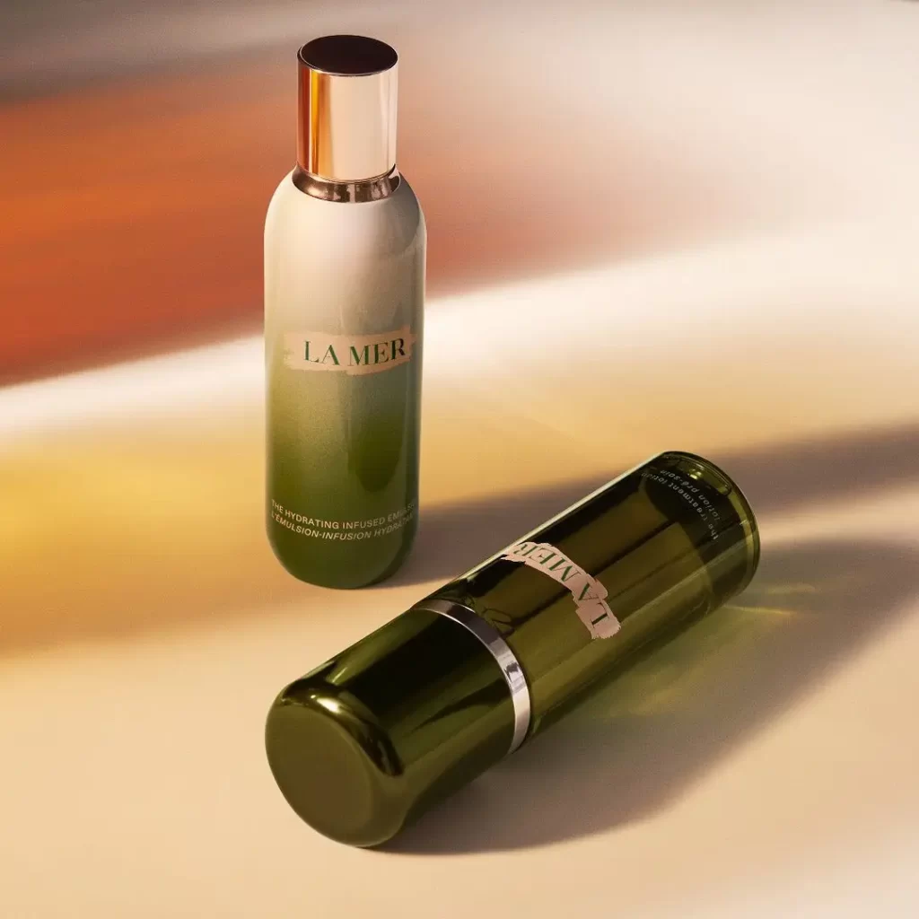 LA MER bottle skincare