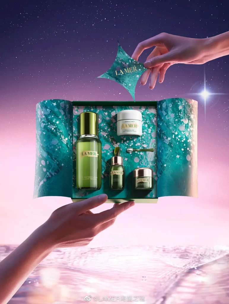 LA MER box gift hand