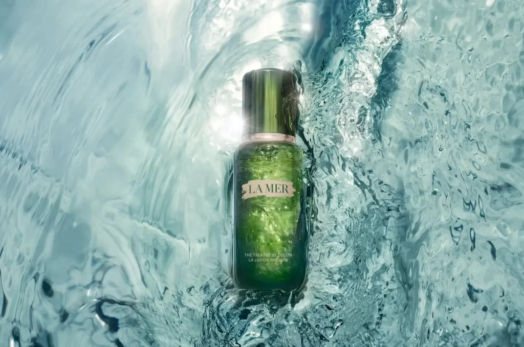LA MER treatment lotion water