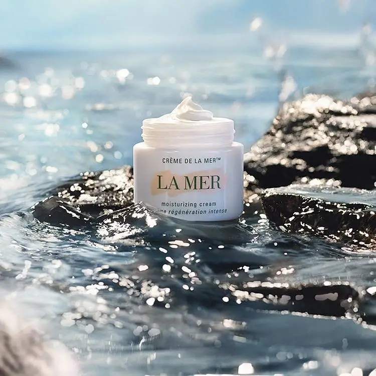 LA MER white moisturizing cream water