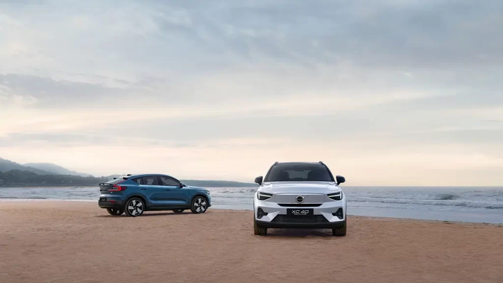 VOLVO XC40 C40