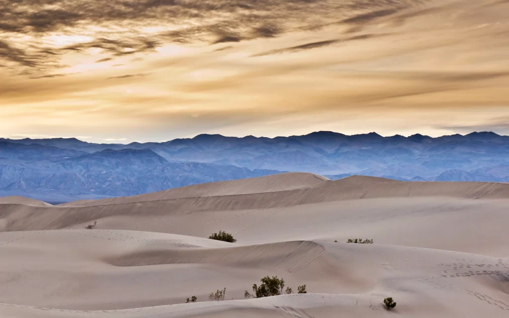 Desert Sand Dunes Mountains Sunset Clouds