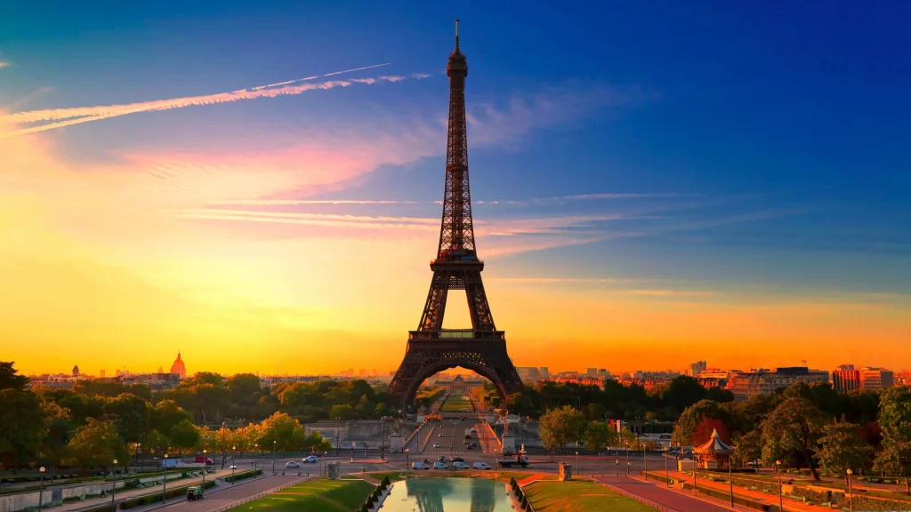 Eiffel Tower sunset cityscape reflection orange sky