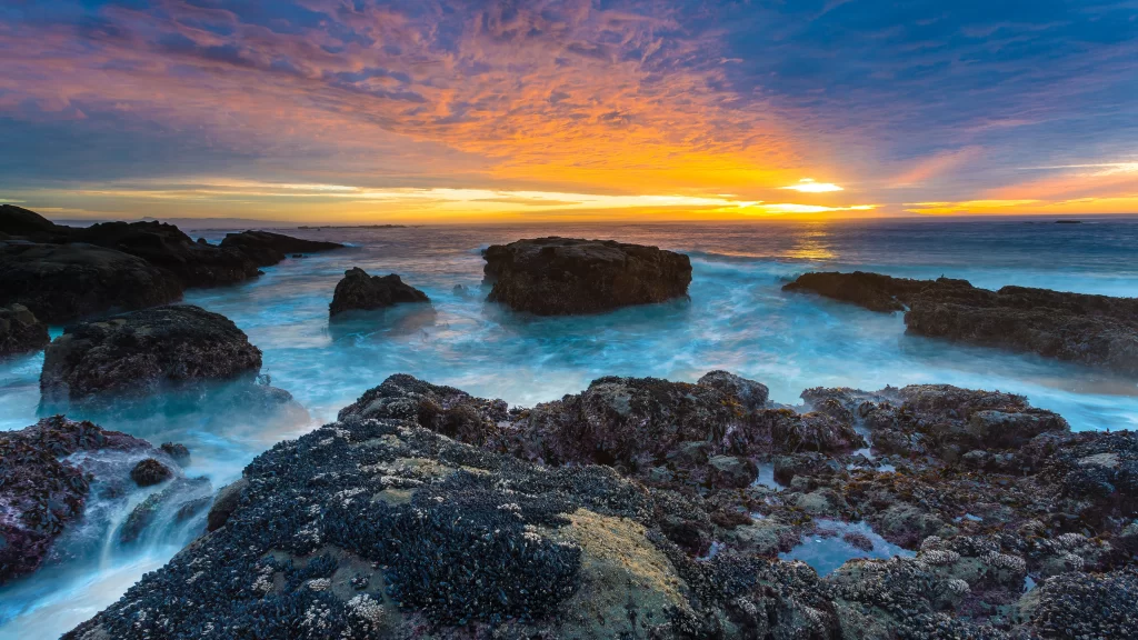 Sunset Ocean Waves Rocks Colorful Sky Horizon
