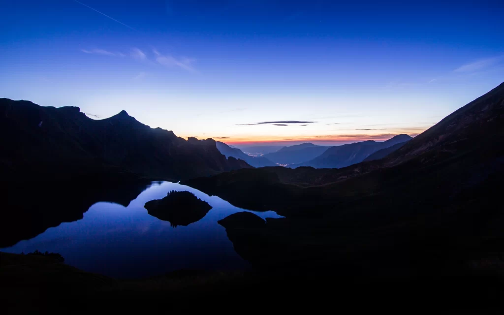 Twilight Mountains Lake Reflection Sky