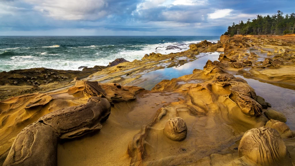 coastal landscape ocean waves rocky shore tide pools natural beauty