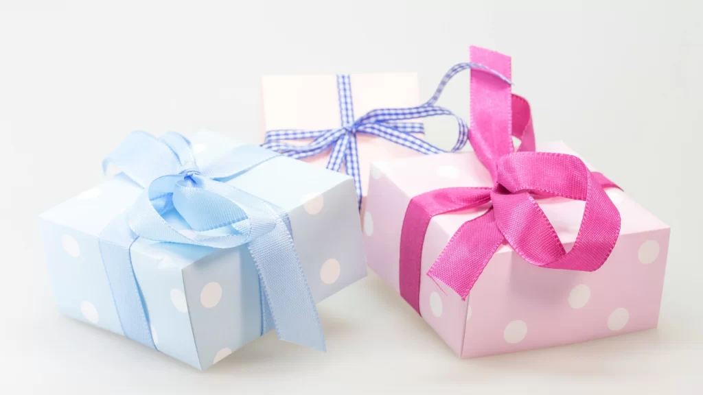 gifts ribbons polka dots blue pink white festive