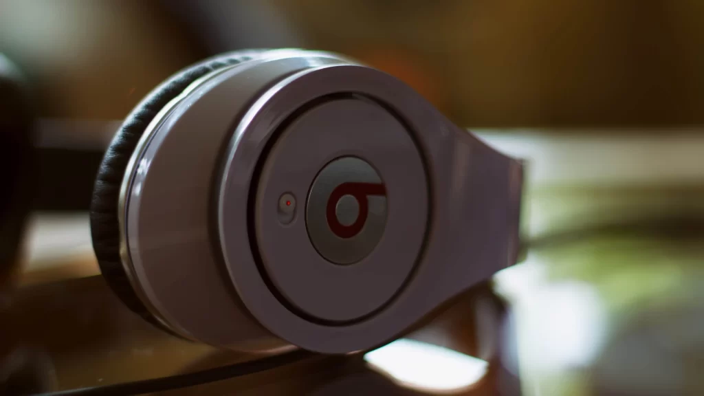 headphones beats music audio technology design