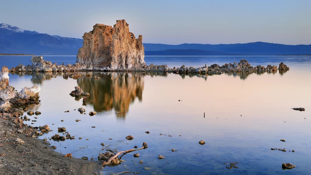 lake reflection mountains rocks sunset tranquility