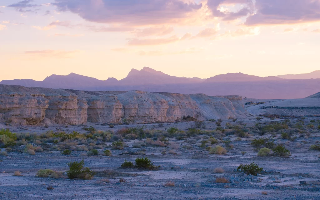 Desert Rocky Terrain Mountains Sunset Clouds