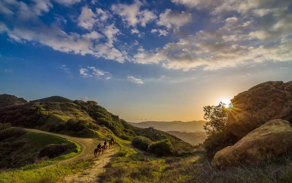 Sunset Horses Trail Mountain Greenery Rocks