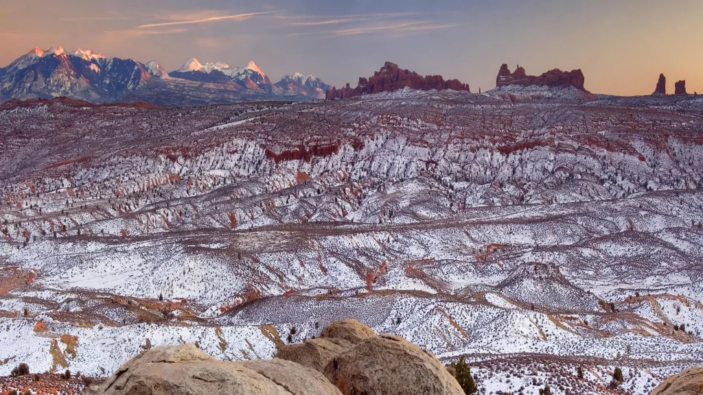 snow mountain landscape sunrise rocky