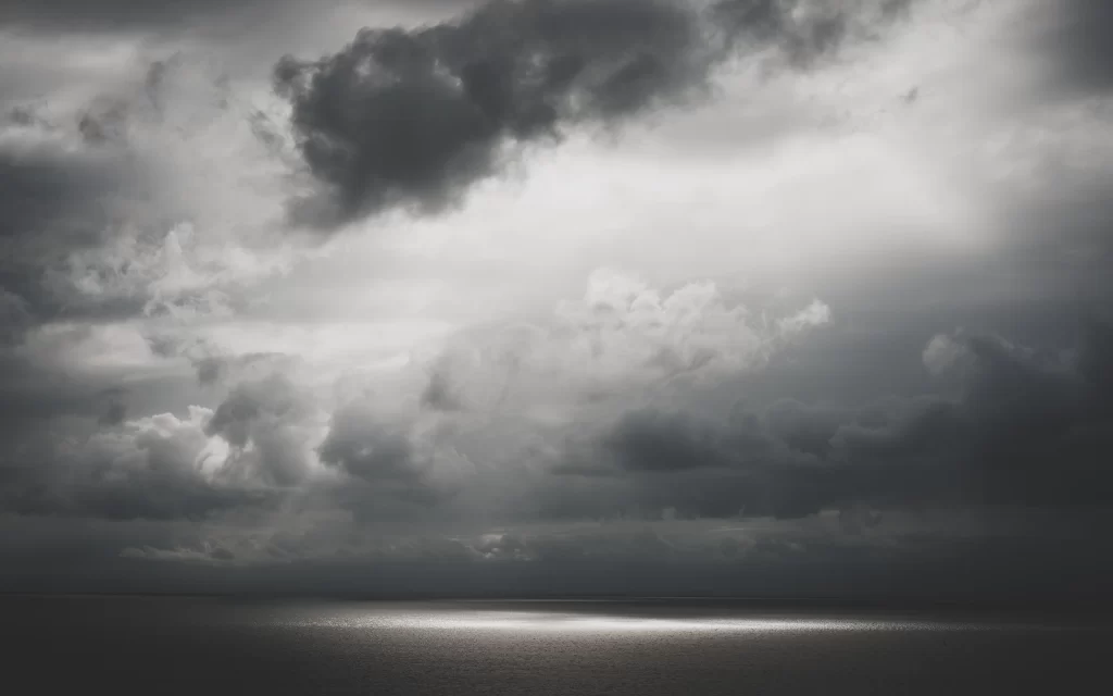 Dark Clouds Light Reflection Sea Horizon