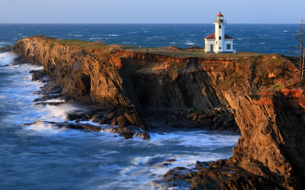 Lighthouse Rocky Coastline Ocean Waves Blue Sky