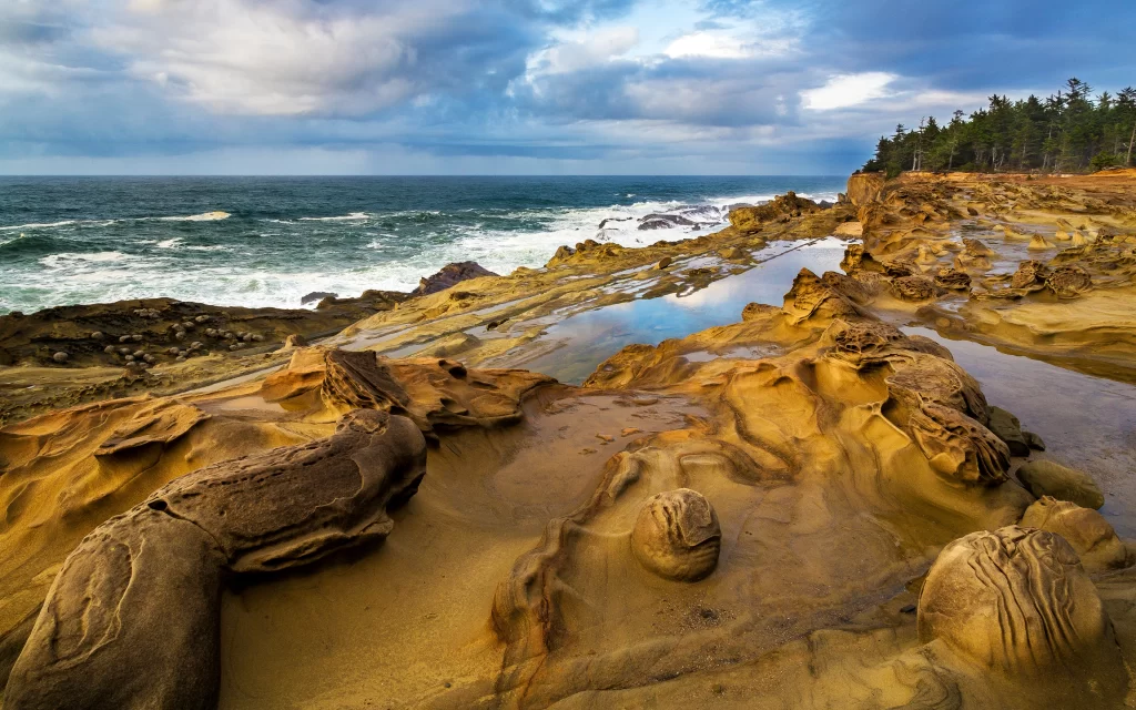 Ocean Waves Rocky Shoreline Cloudy Sky Coastal Landscape