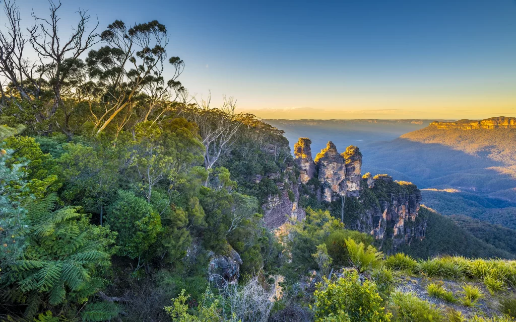 Sunset Mountainous Landscape Forest Rocky Peaks Scenic