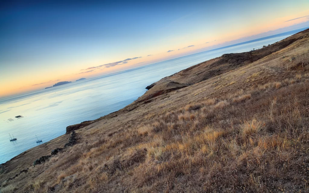 Sunset Ocean Horizon Grassland Island Boats
