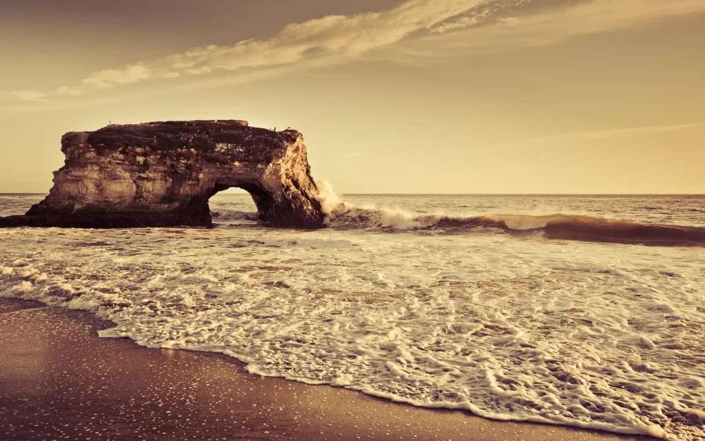 Sunset Ocean Waves Beach Golden